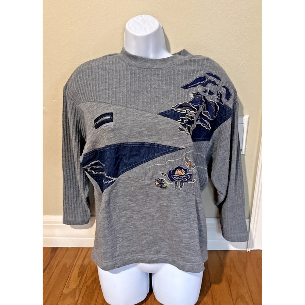 Vintage Together 80's Gray Blue Appliqué Camp Forrest Pullover Woman Small